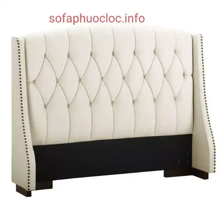 bọc nệm đầu giường tại nhà anh hiếu